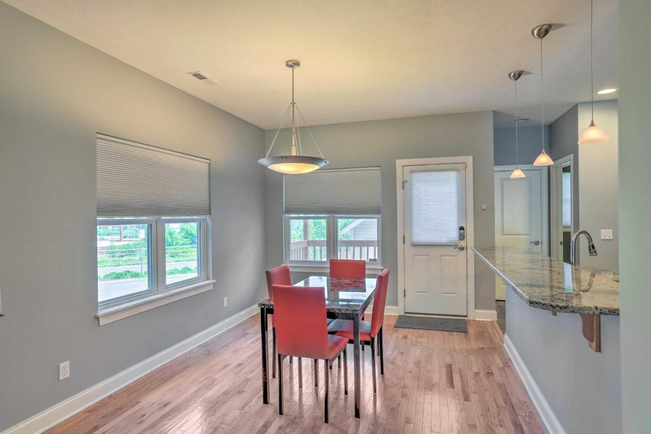 Holiday home Gem With Direct Skyline View!