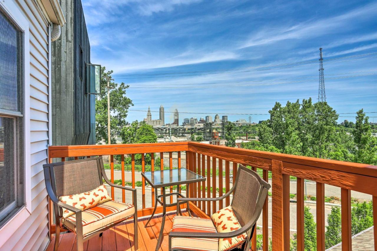 Gem With Direct Skyline View! Cleveland