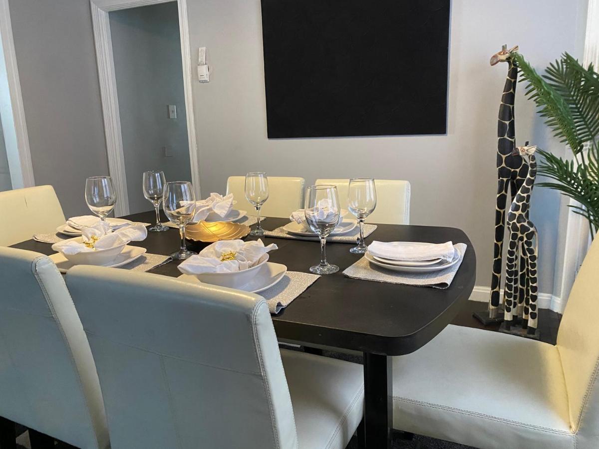 Apartment Peace Of Cleveland: Pet-friendly 2br With Study *