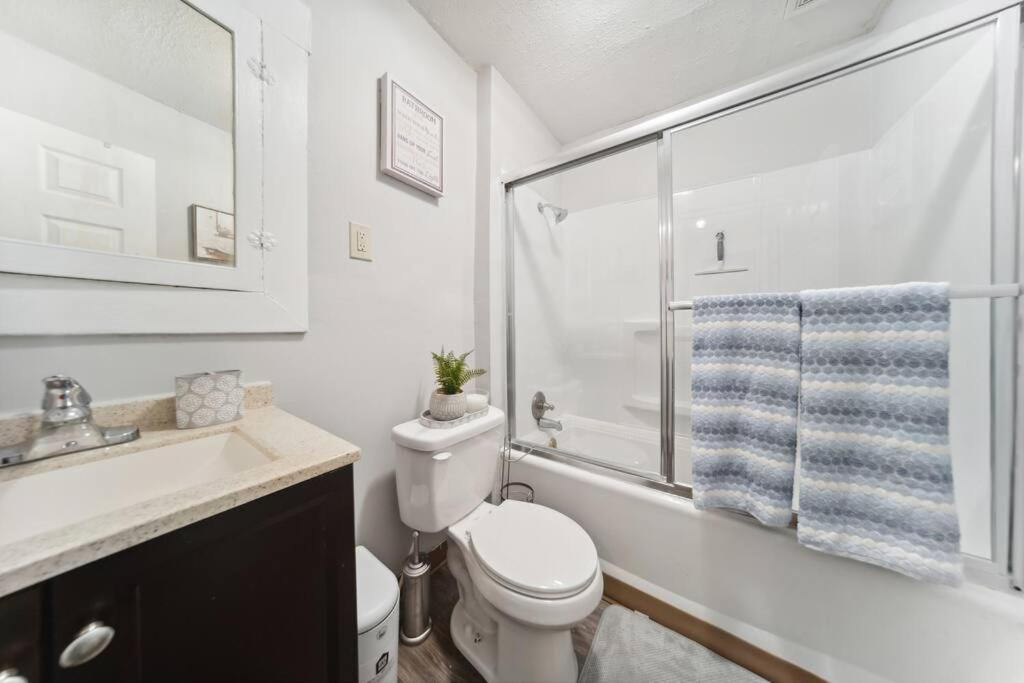 Apartment Contemporary Pearl