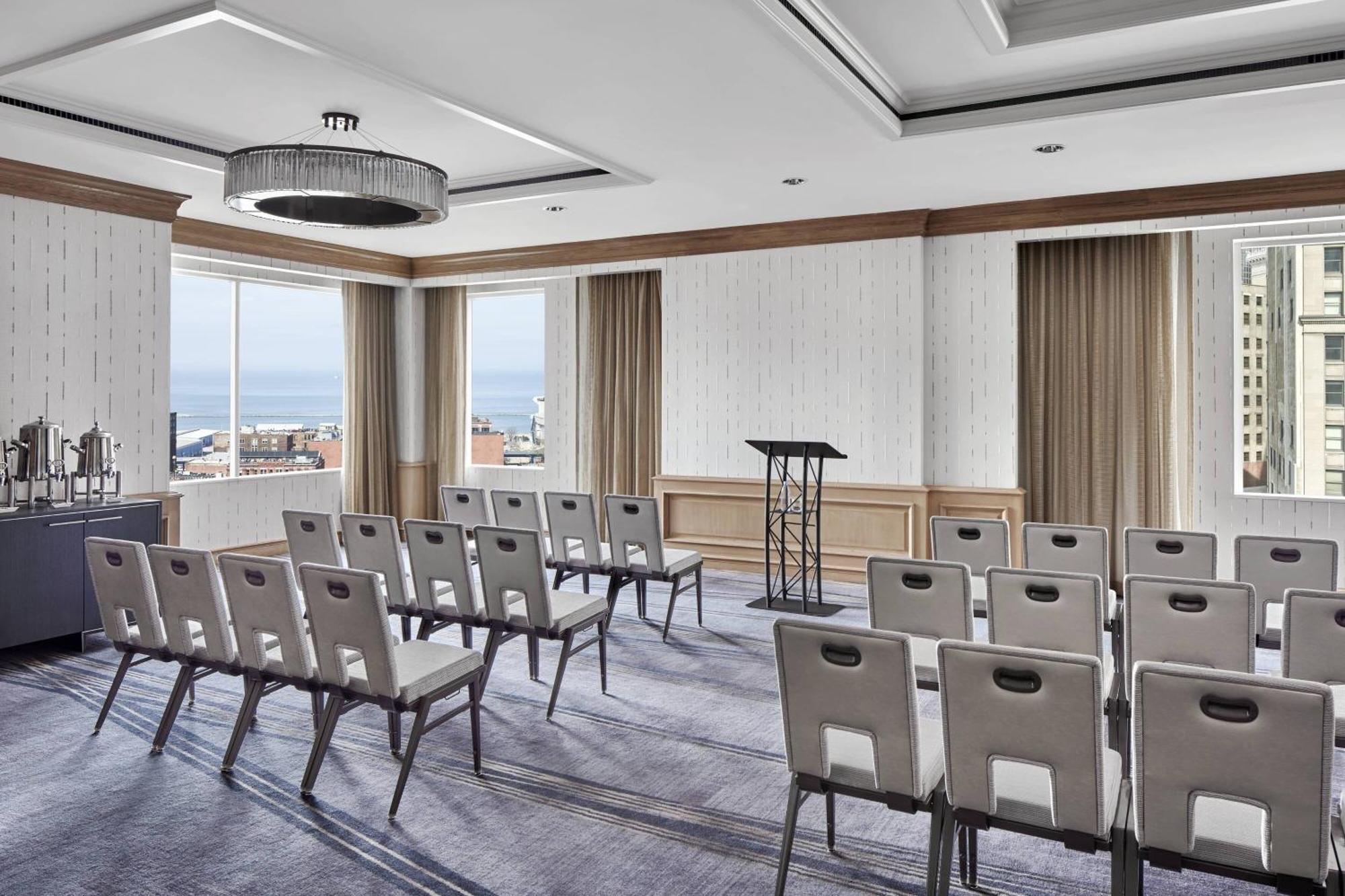 The Ritz-carlton, Hotel Cleveland