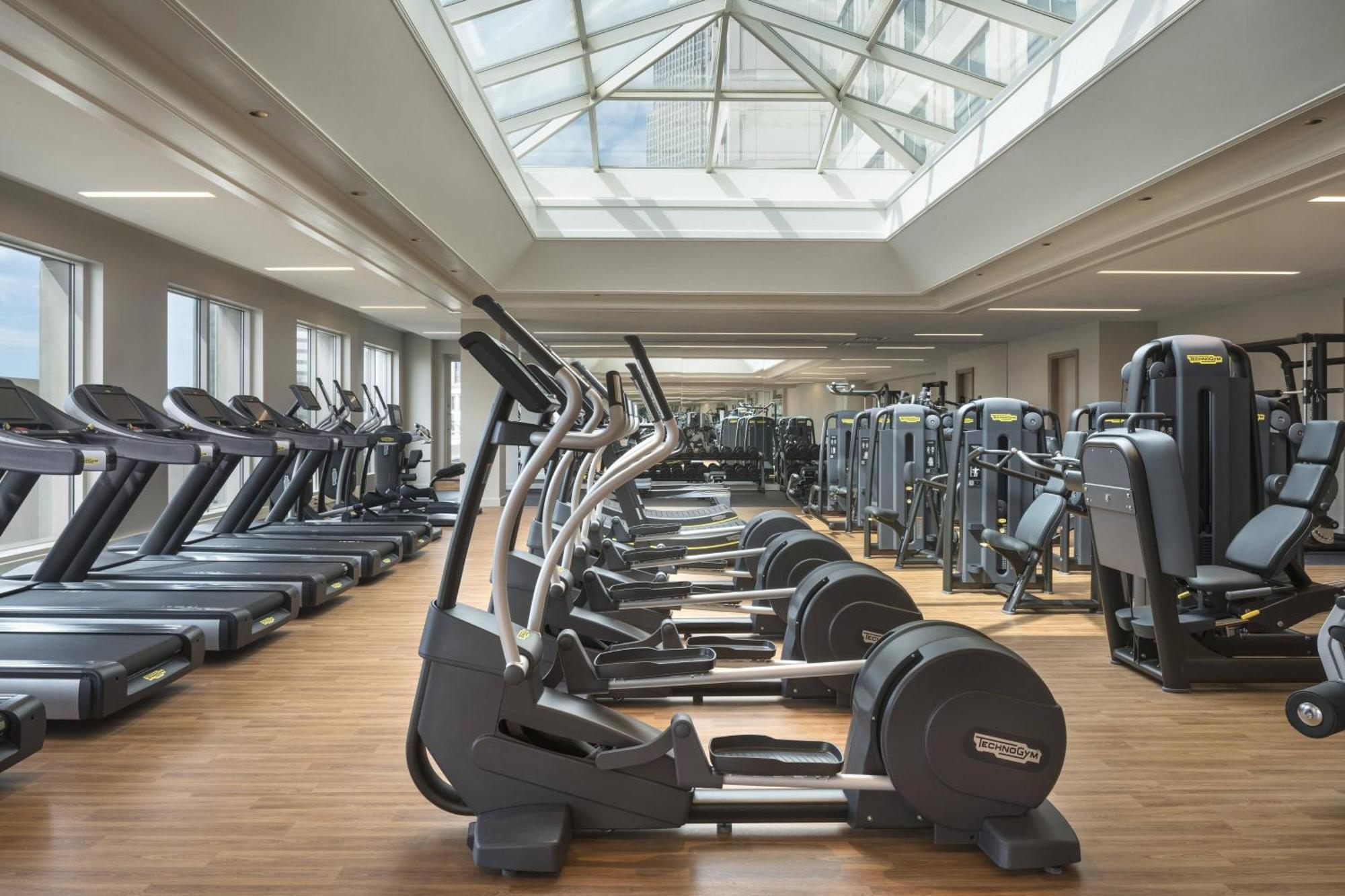 The Ritz-carlton,