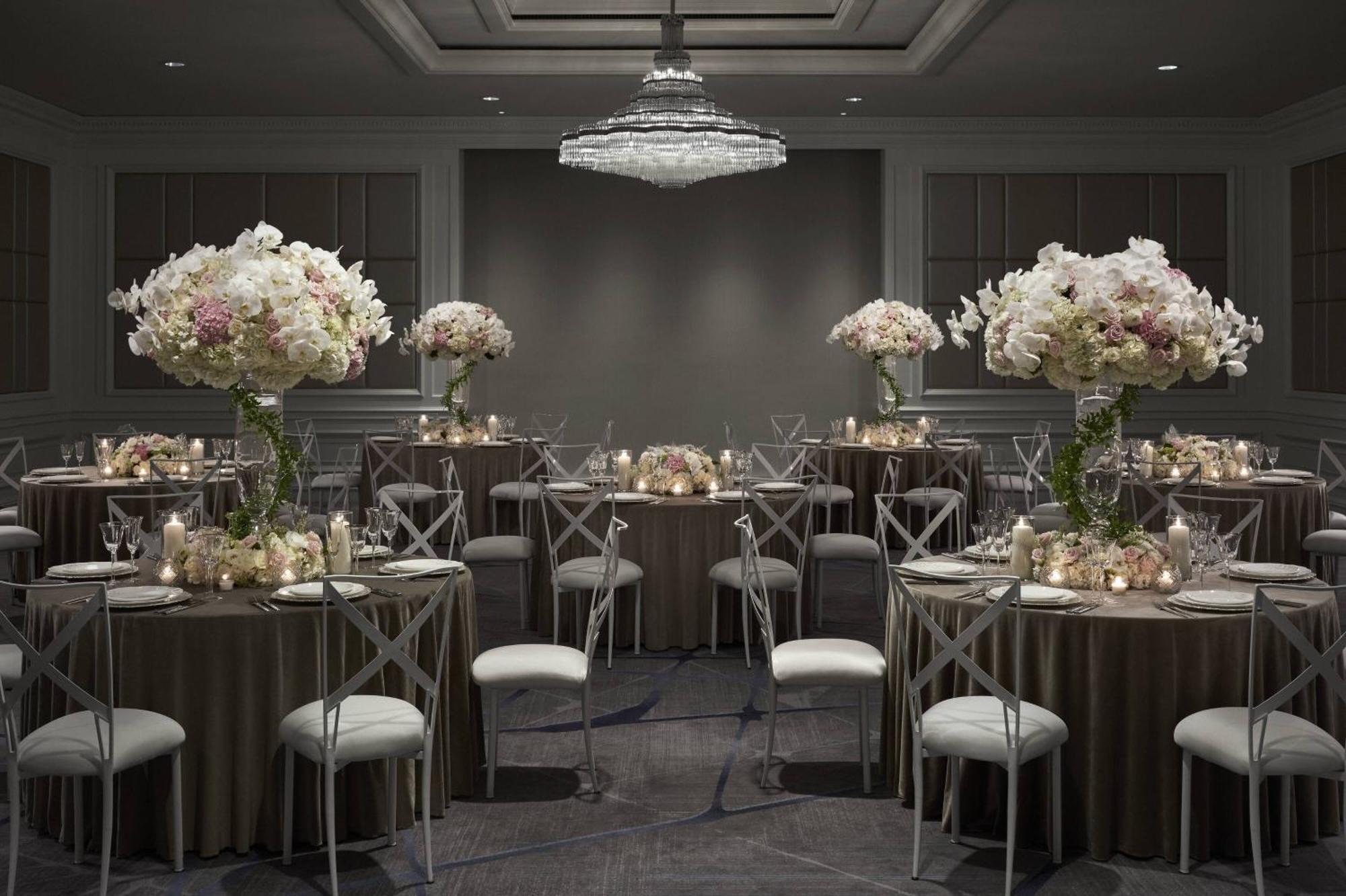 The Ritz-carlton, 5* Cleveland