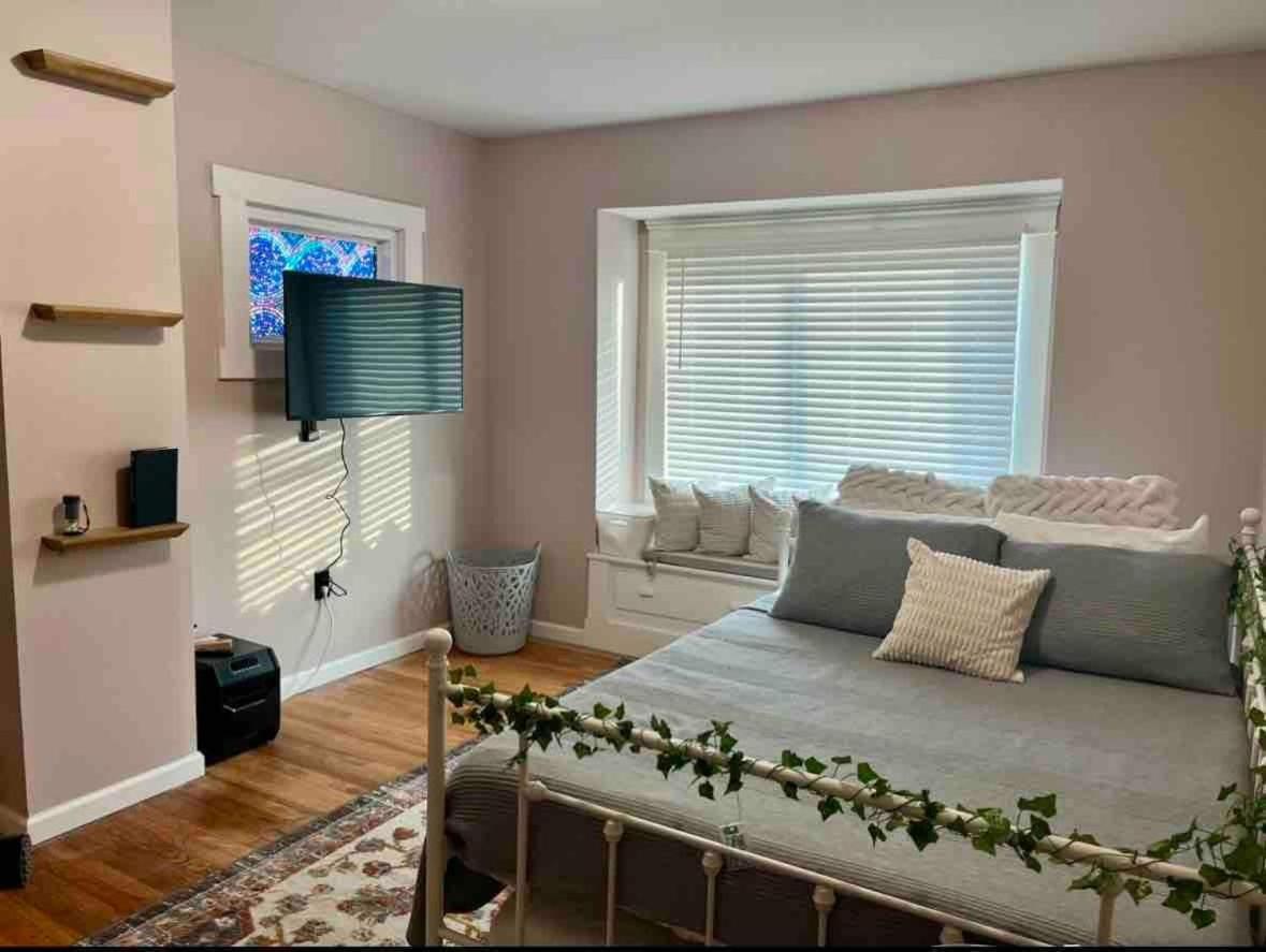 Holiday home Stained Glass Serenity *
