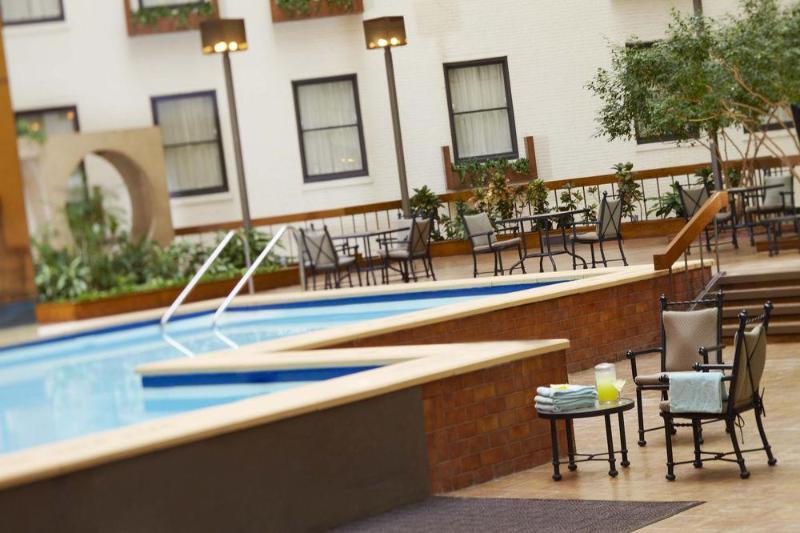 Autograph Collection Hotel 4*