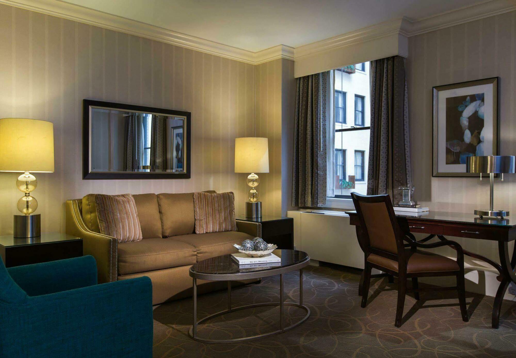 Hotel Autograph Collection 4*