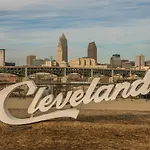 Frontdesk Tremont Oaks Micro Apts Cleveland