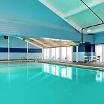 Four Points By Sheraton Cleveland Airport