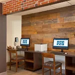 Four Points By Sheraton Cleveland Airport