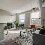 Frontdesk Huron Square Apts Downtown Cleveland
