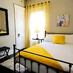 Charming! Near Cle Clinic/Uh/Cwru/Dwntwn W/Porch