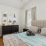 Newly Renovated Tremont Treasure I Cozy + Modern