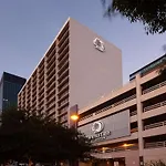 Doubletree By Hilton Hotel Cleveland Downtown - Lakeside