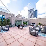 506- 2Br Unit With Olympic Pool & Steam Access In Downtown Playhouse Square