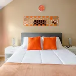 The Sunstone Retreat - Your Brooklyn Centre Haven Comfort To Explore Near Downtown With Parking, 300Mb Wifi & Self Check-In