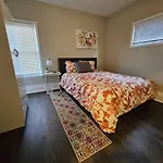 Elegant 4 Bedroom @Cleveland Clinic Area