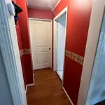Stay With Jay - Cozy First Floor Room