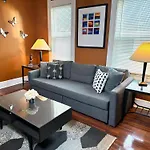 The House Hotels - Huge Ohio City District Home - 5 Minutes From Downtown - W45Th1 Upper