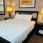 The House Hotels-5 Mins From Downtown-W45Th1 Lower