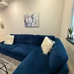 Beautiful Condo/Rooftop Patio With Free Parking