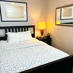 The House Hotels-5 Mins From Downtown-W45Th1 Lower