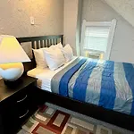 The House Hotels - Huge Ohio City District Home - 5 Minutes From Downtown - W45Th1 Upper
