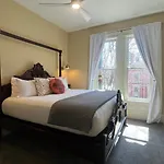 Stone Gables Inn