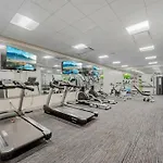 Luxury Downtown Cleveland Condo L 2 Tv\'S L Parking