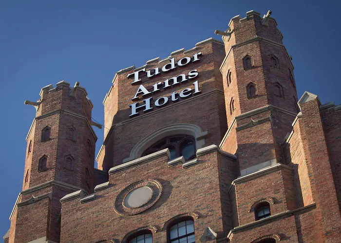 The Tudor Arms Hotel Cleveland - A Doubletree By Hilton