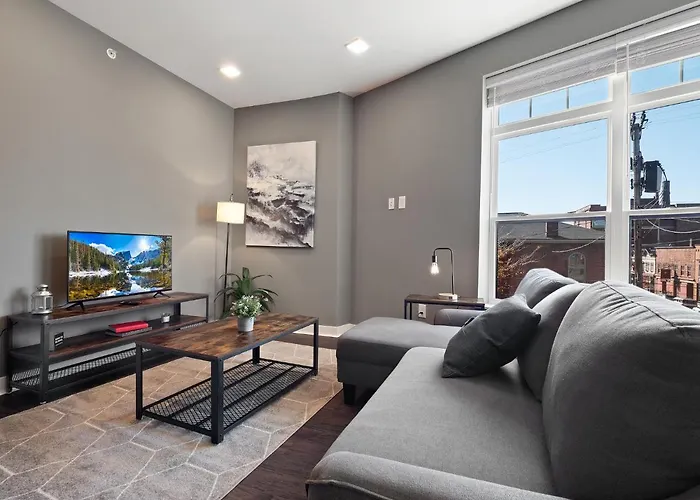 Luxury Condo 10 Minutes From First Energy Stadium B4