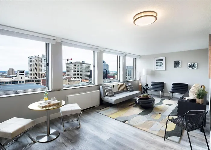 Luckman Apartments By Barsala