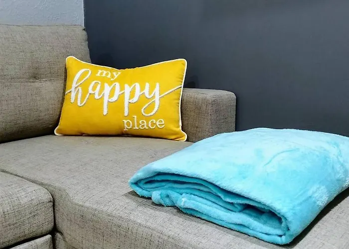 The House Hotels - Stickney Loft - Charming Third Floor Hideaway!