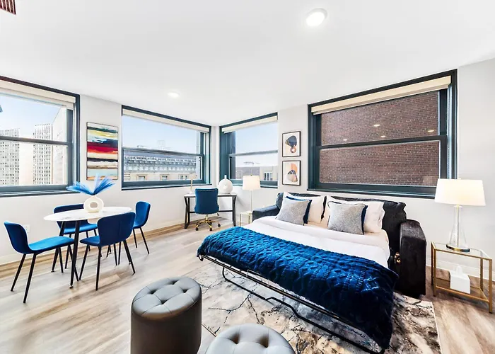 Free Pool And Steam In Downtown Cleveland With Great Amenities- 607