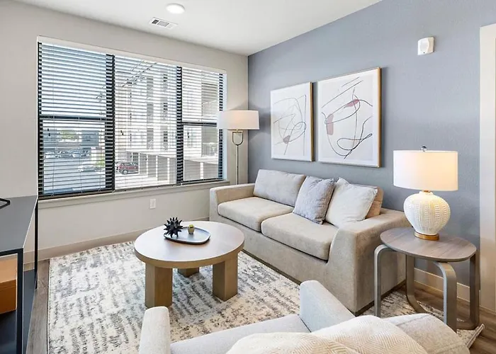 Landing At La Collina - 2 Bedrooms In University Circle