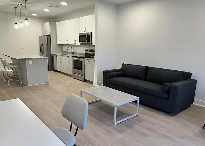 The Monroe Apartments By Barsala