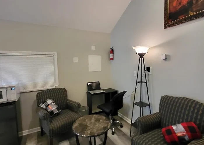 Adorable Crown Royal Presidential Suite Fitness Rm