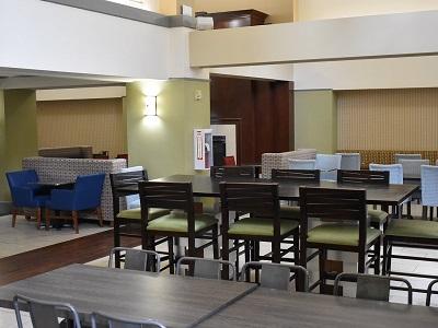 Express Downtown By Ihg Hotel 2*