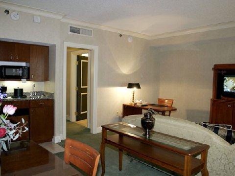 Intercontinental By Ihg Hotel 3*