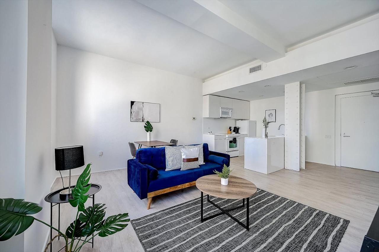 Frontdesk Lofts At 629 Euclid Downtown Apartment Cleveland