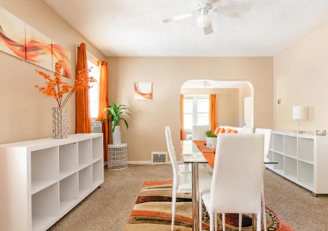 La Naranja Retreat - Cozy Duplex Near Downtown With Parking, 300 Mb Wifi & Self Check In *