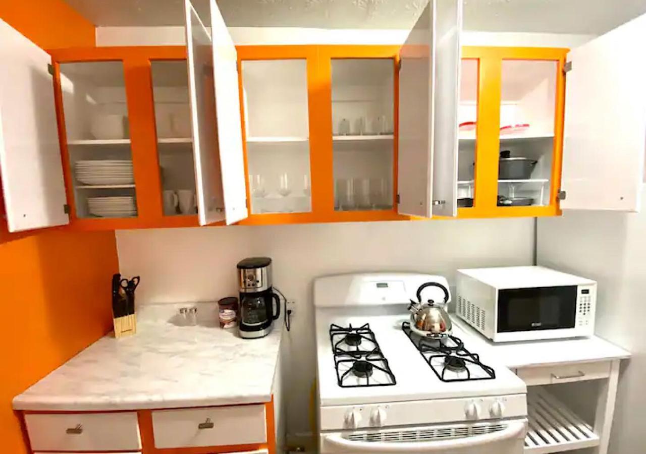 Holiday home La Naranja Retreat - Cozy Duplex Near Downtown With Parking, 300 Mb Wifi & Self Check In *