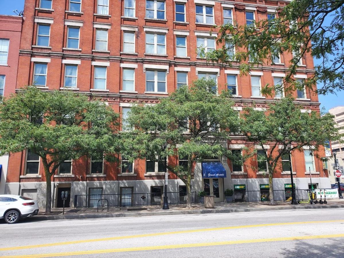 Grand Arcade Apartment *
