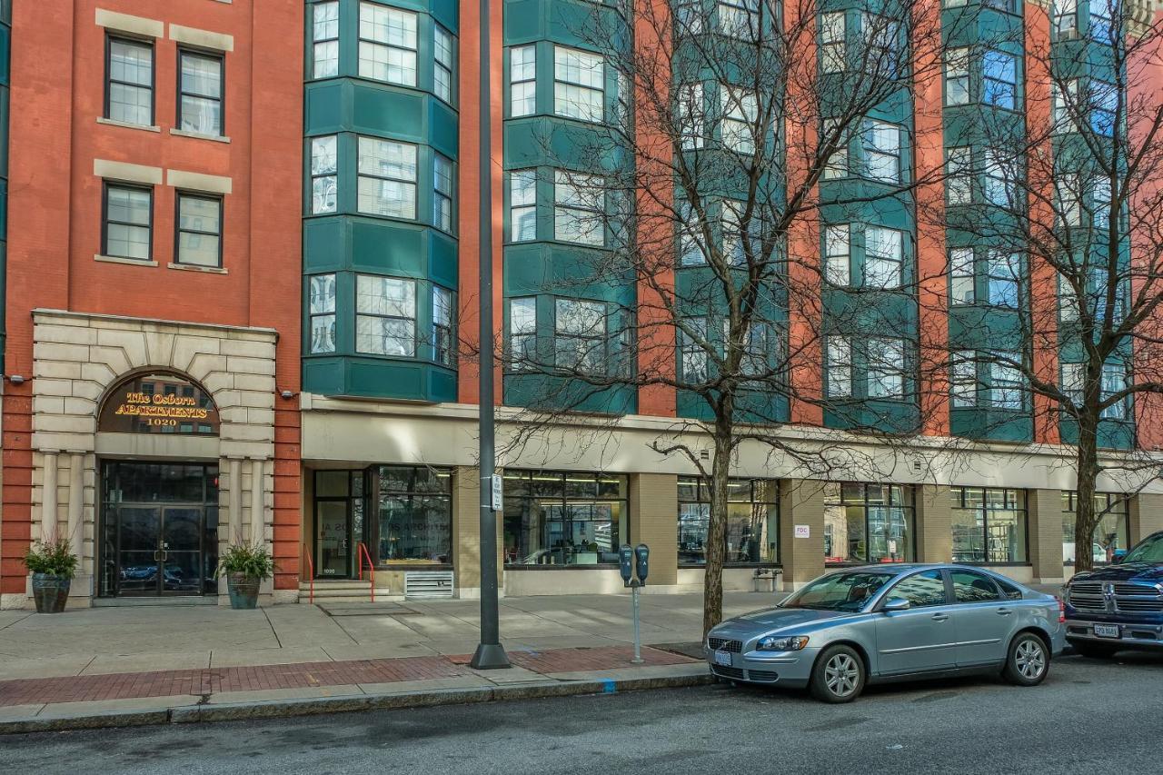 Frontdesk Osborn Apts Downtown Cleveland