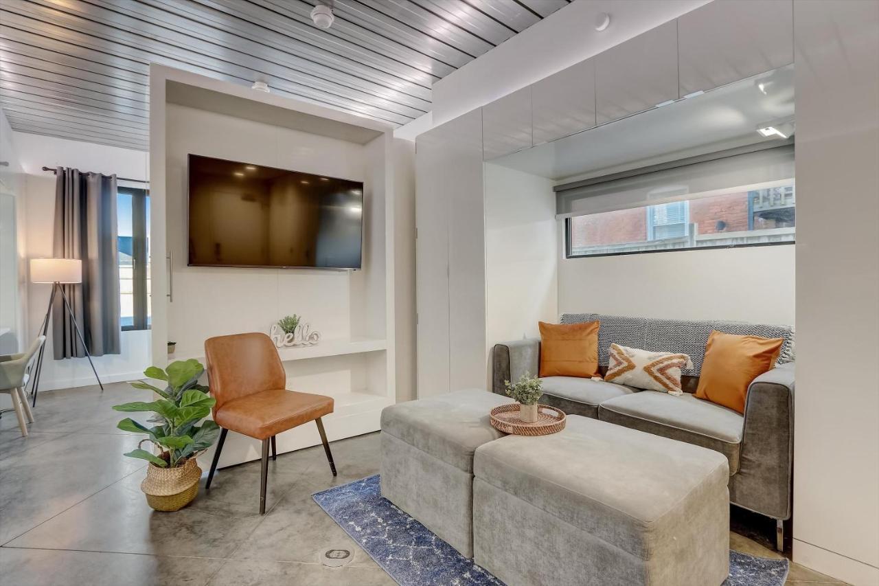 Apartment Frontdesk Mikros On Ashbury Micro Apts