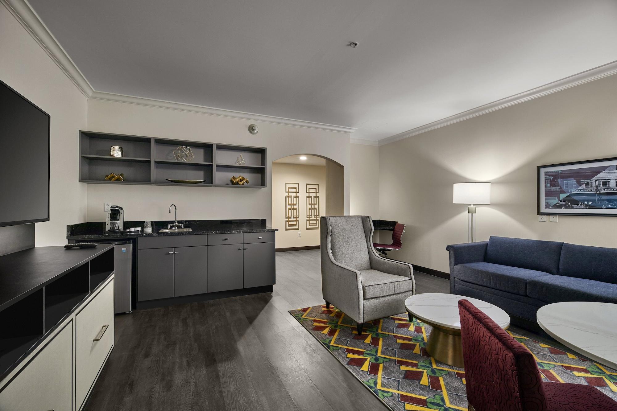 Indigo Downtown By Ihg Hotel 3*