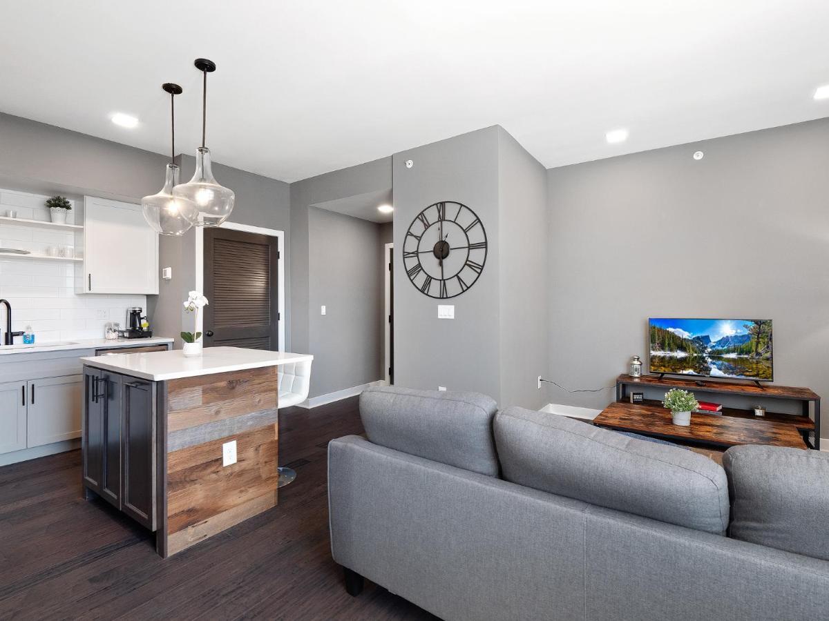 Luxury 10 Minutes From First Energy Stadium B4 Apartment