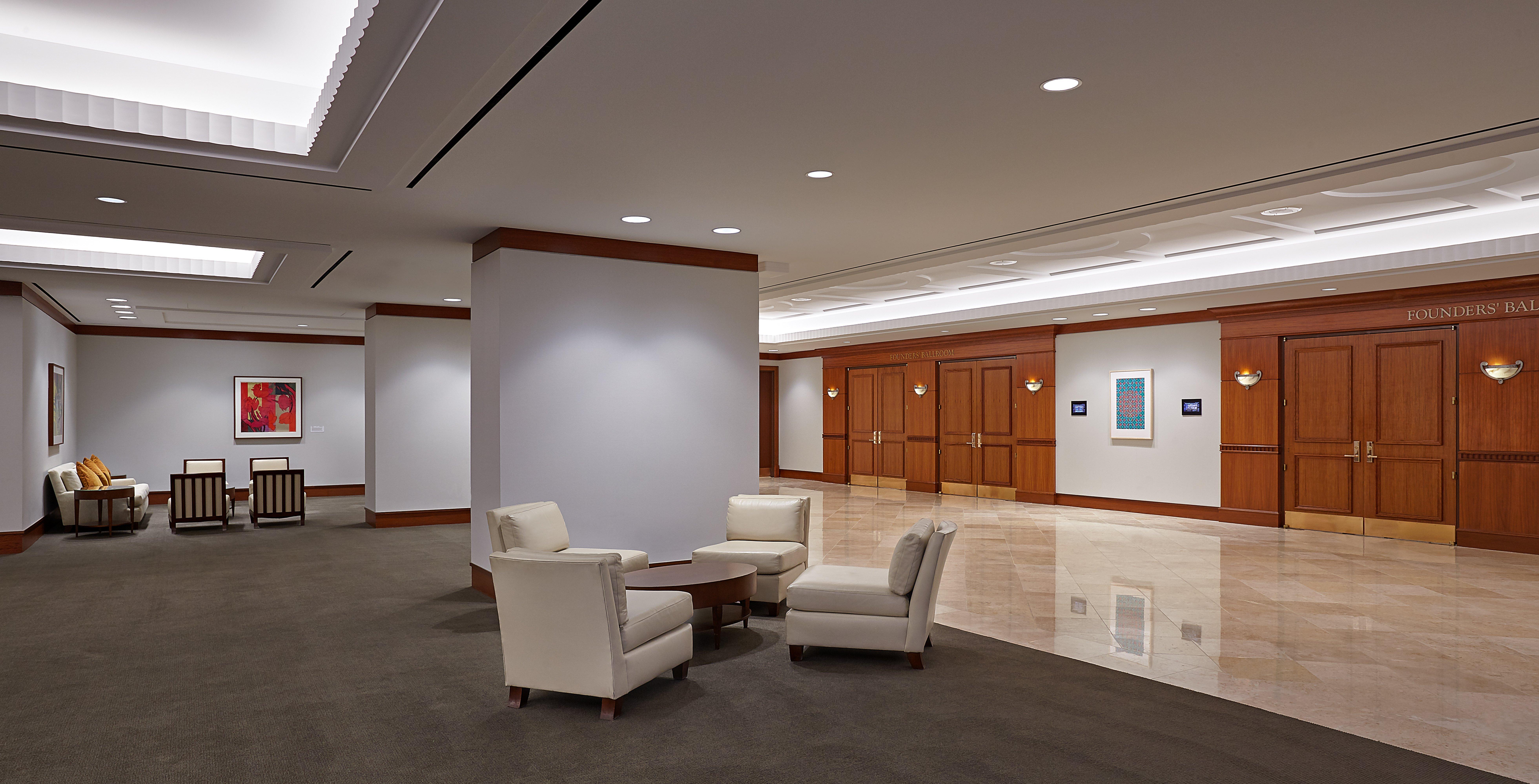 Intercontinental By Ihg Hotel 5*