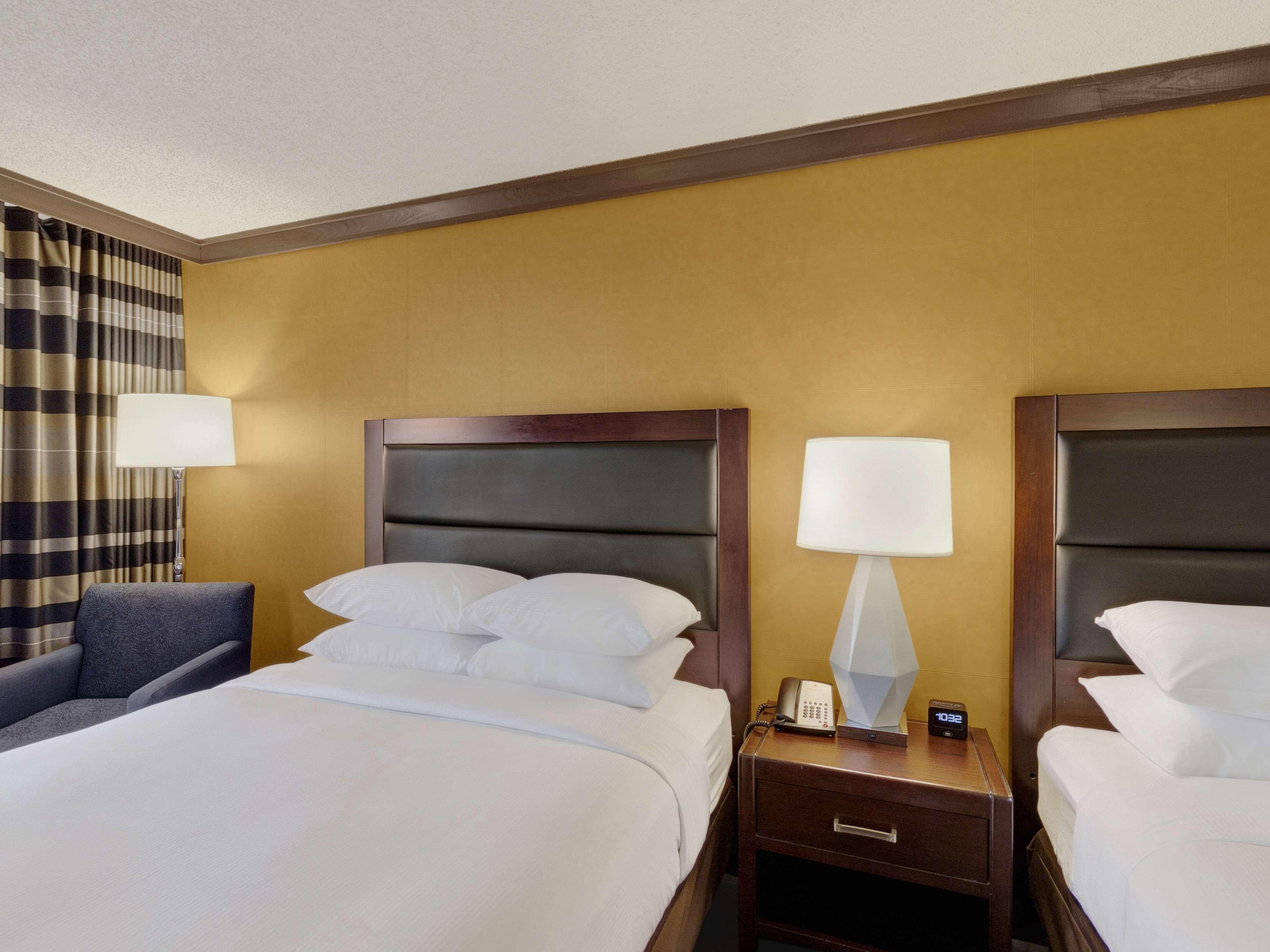 Hotel Doubletree By Hilton Downtown - Lakeside Cleveland