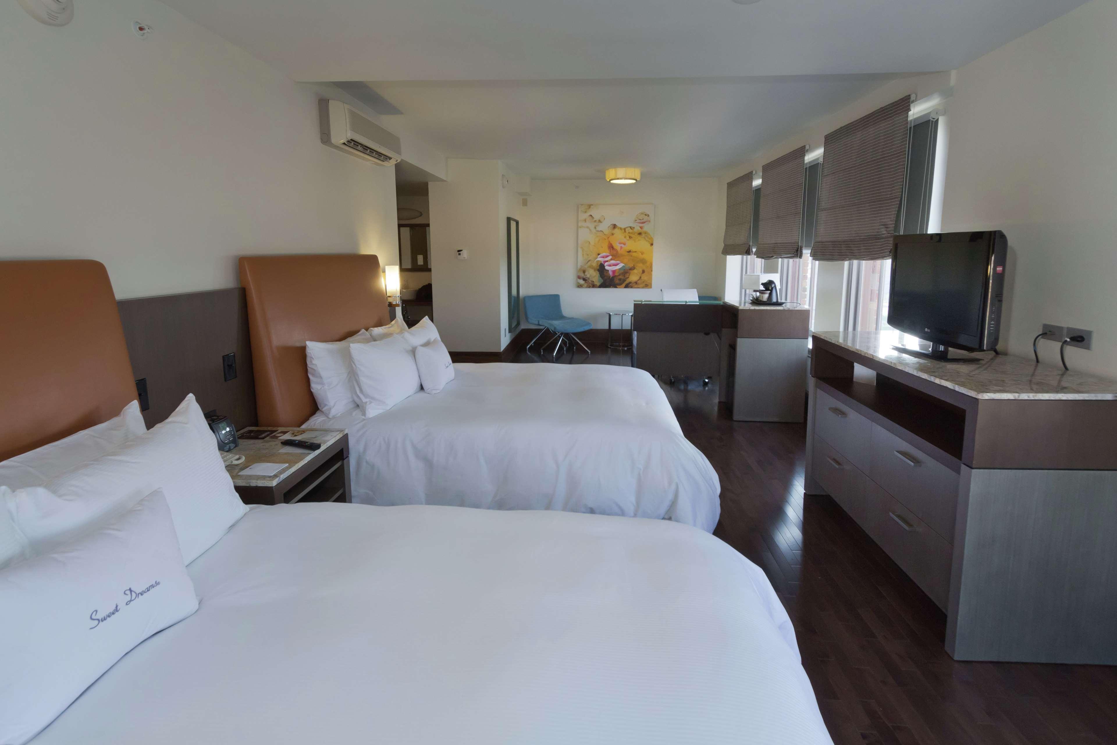 The Tudor Arms - A Doubletree By Hilton 4* Cleveland