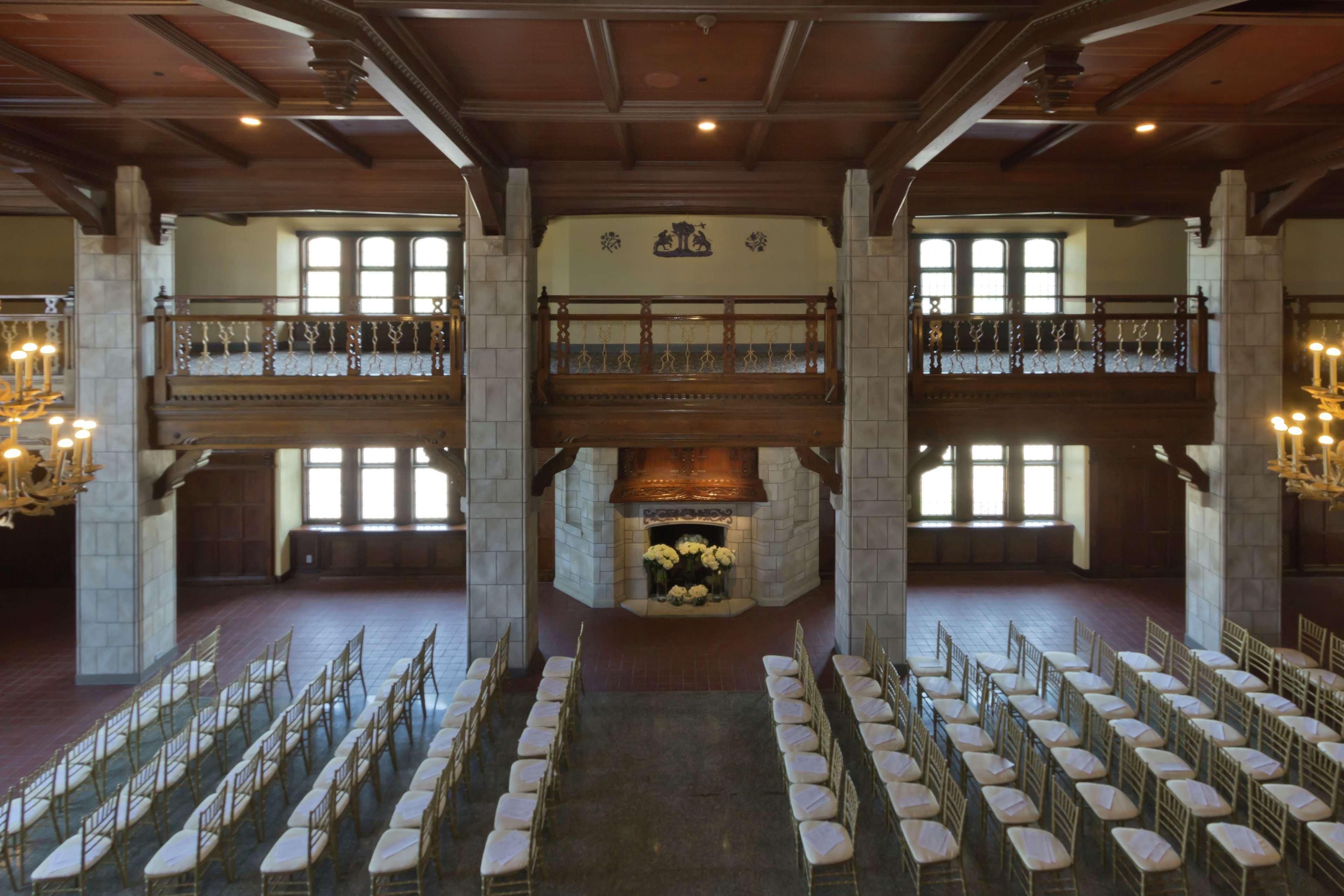 The Tudor Arms - A Doubletree By Hilton Hotel Cleveland